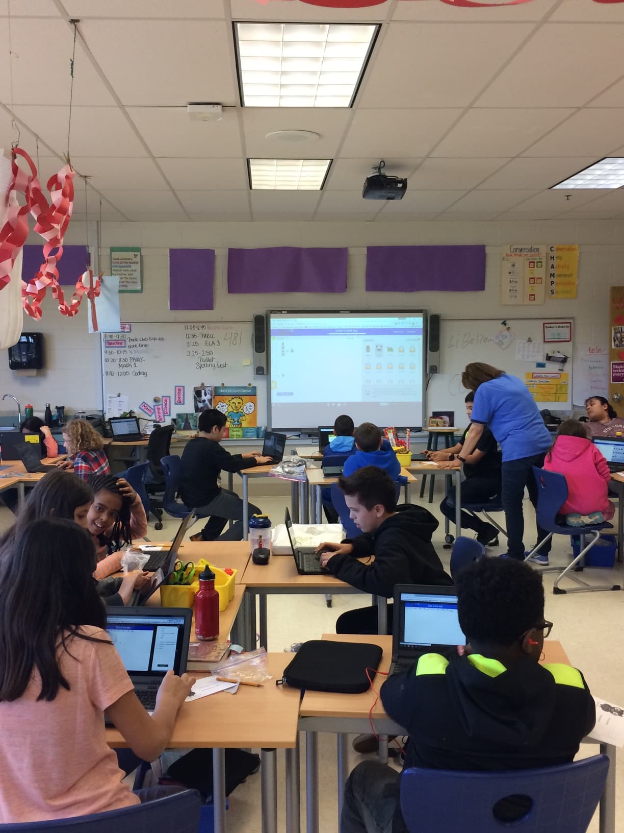 Livio teaching a group of students